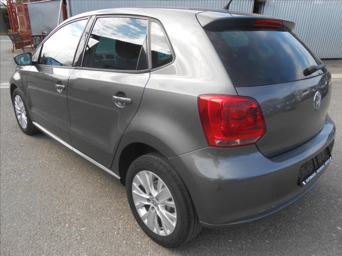 volkswagen-polo-1-2-htp-51kw-life - 7