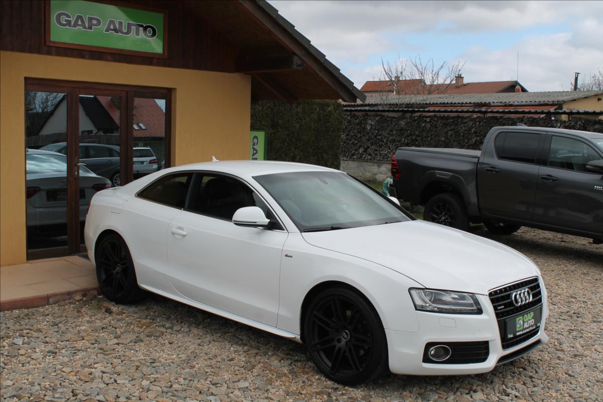 Audi A5 3.0 TDI V6 176kW ČR S-LINE