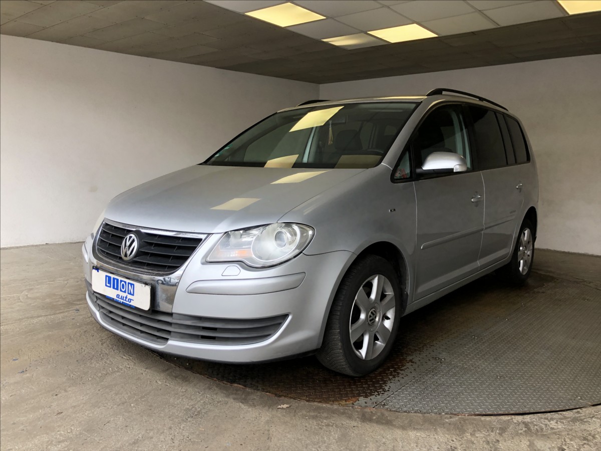 volkswagen-touran-2-0-cng-united - 2