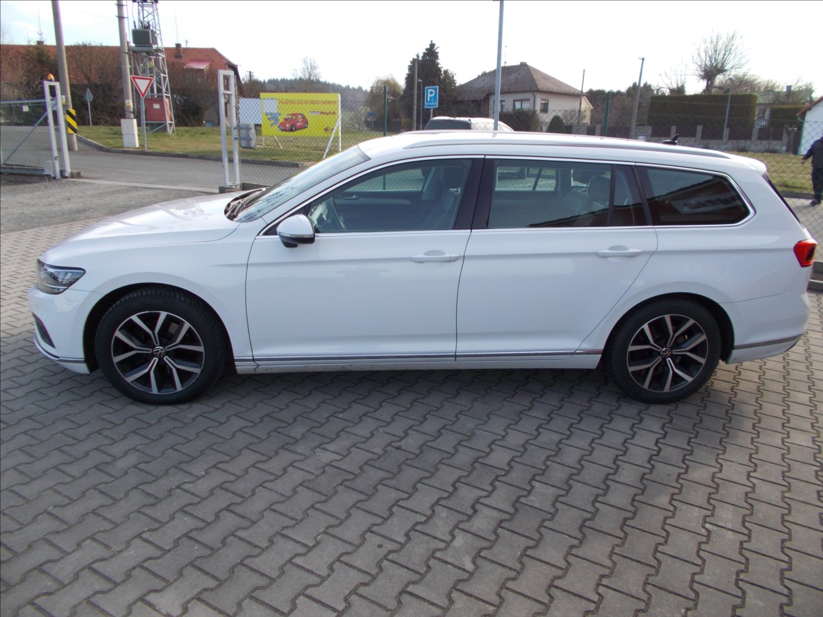 volkswagen-passat-2-0-tsi-dsg-140-kw-cr-1-majitel-acc - 3