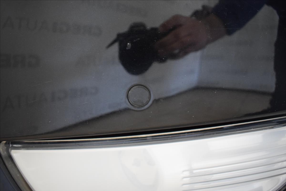 ford-mondeo-2-0-i-po-stk-super-stav - 7