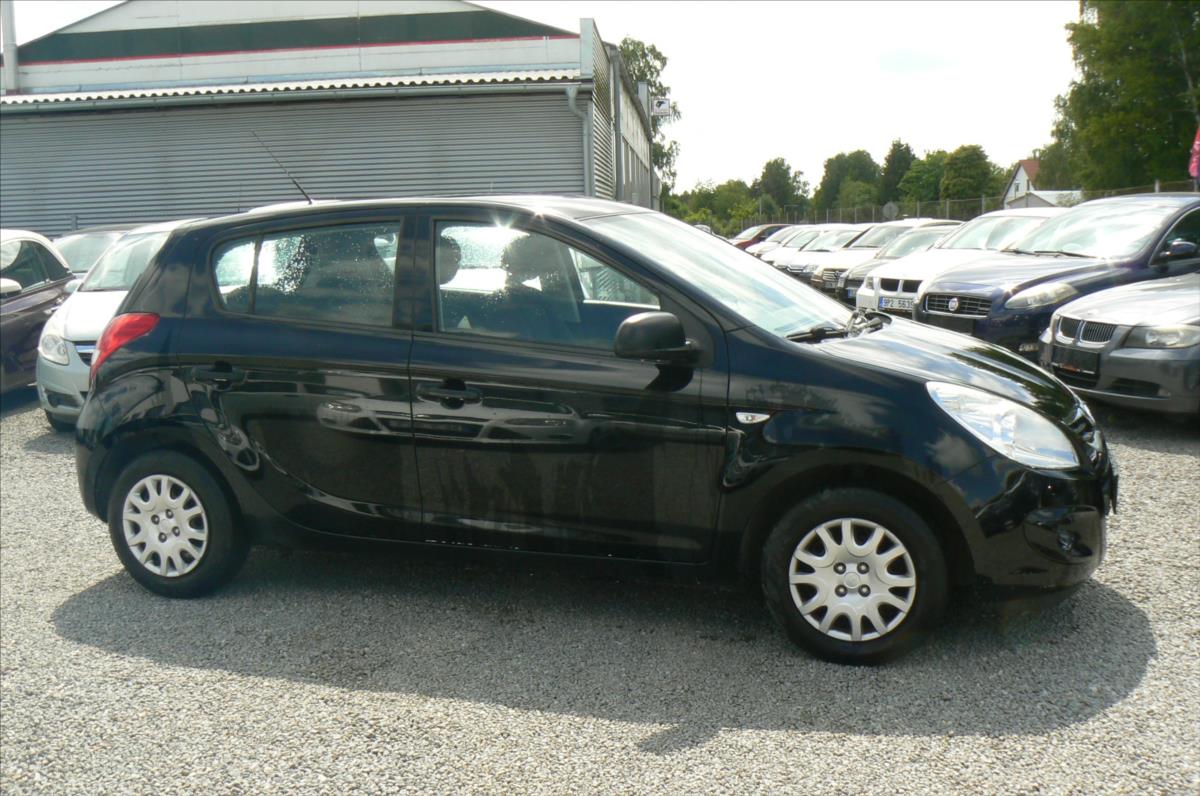 hyundai-i20-1-2 - 7
