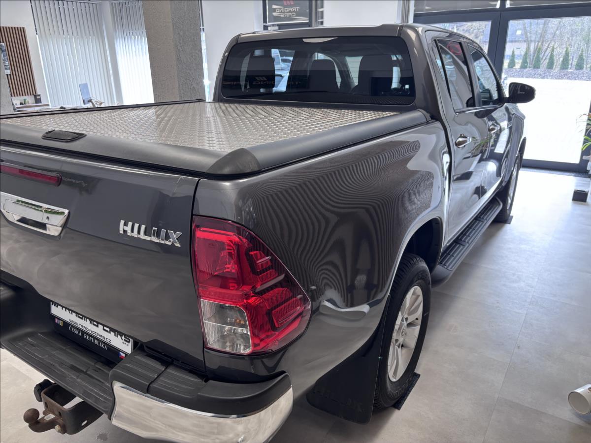 toyota-hilux-2-4-d4-cat - 8
