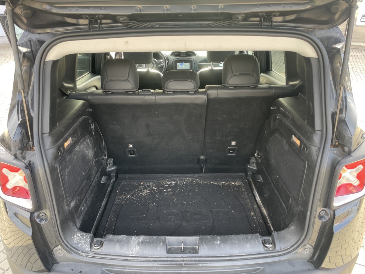 jeep-renegade-2-0-crd-103kw-4x4-limited-odp-dph - 8