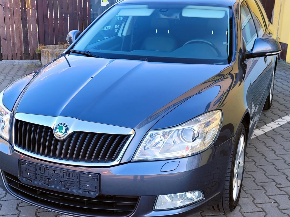 skoda-octavia-1-4-elegance-serv-knizka - 2