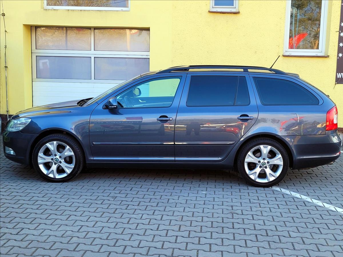 skoda-octavia-1-4-elegance-serv-knizka - 7
