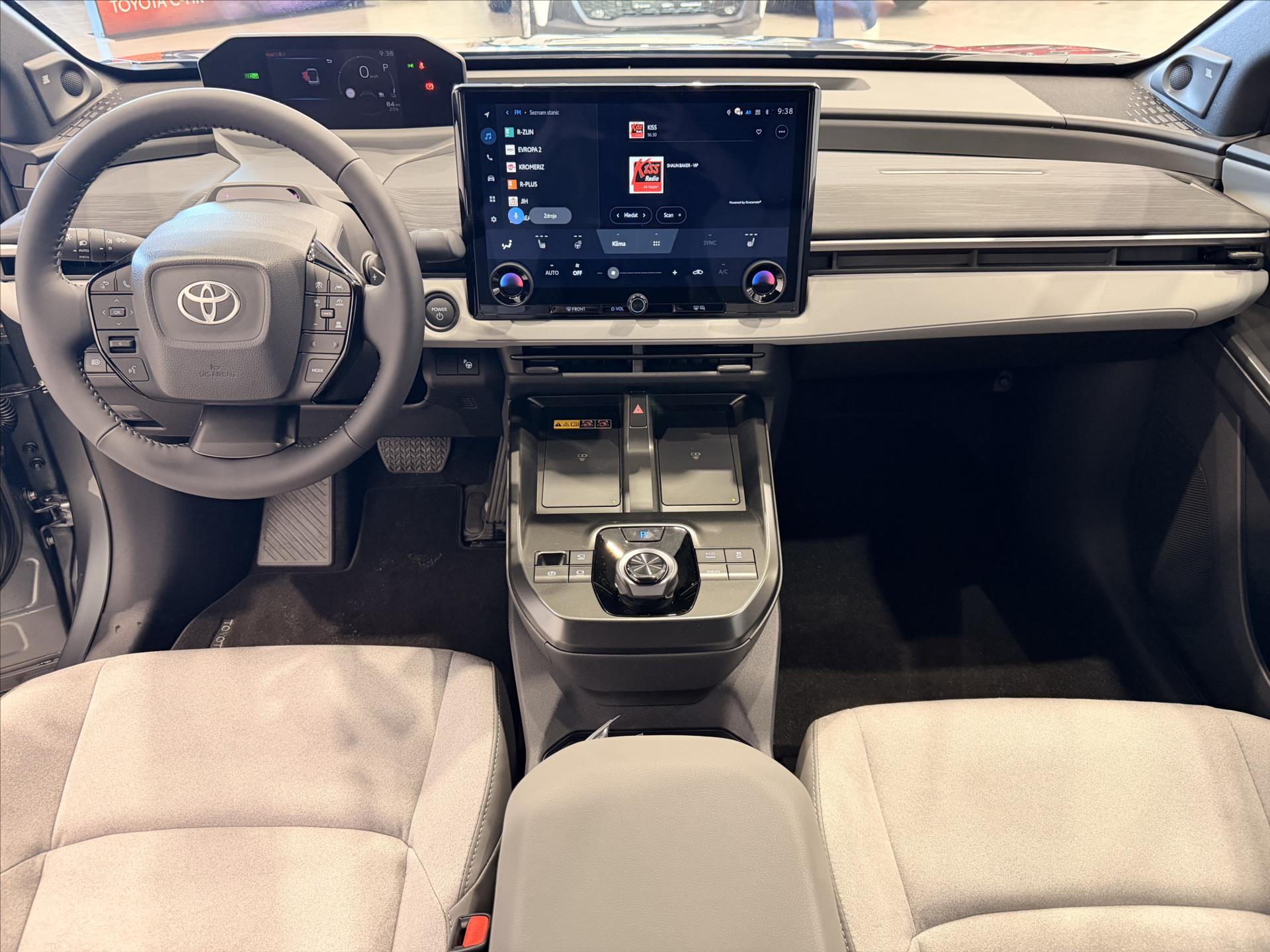 toyota-c-hr-executive-bev-77kwh-343k-awd - 9