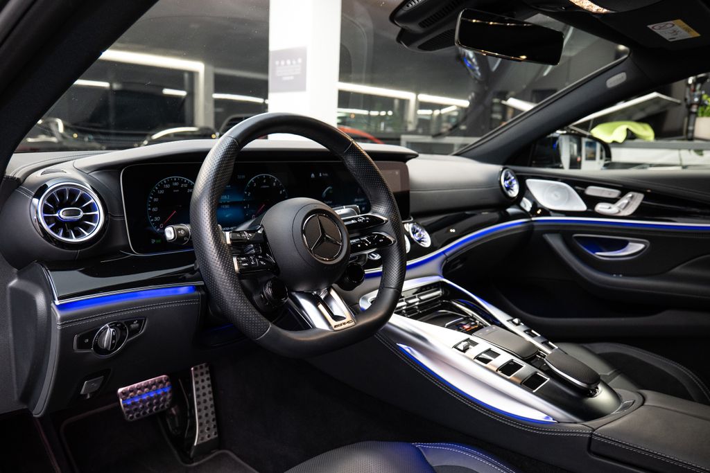 mercedes-benz-amg-gt-63-4matic - 4