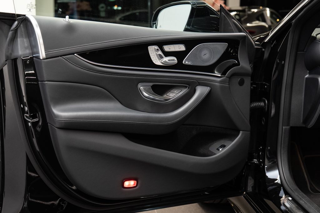 mercedes-benz-amg-gt-63-4matic - 6