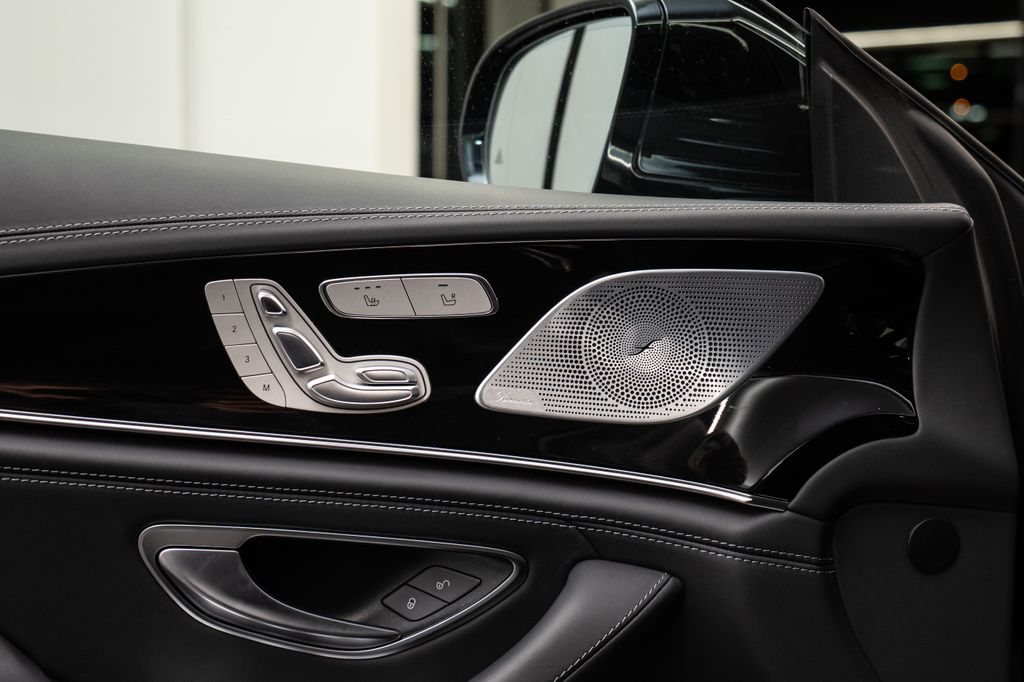 mercedes-benz-amg-gt-63-4matic - 7