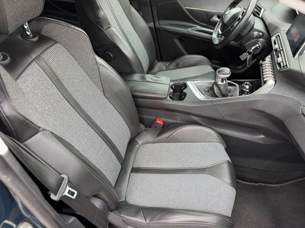 peugeot-5008 - 7