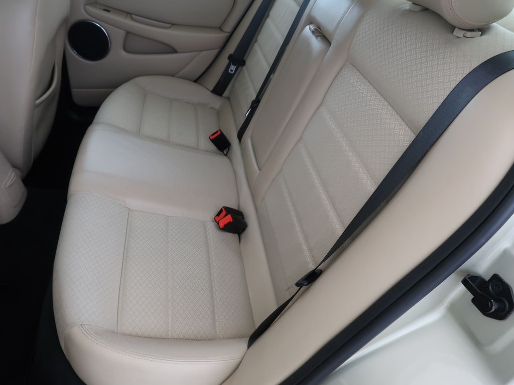 jaguar-x-type-2-0d-cz - 9