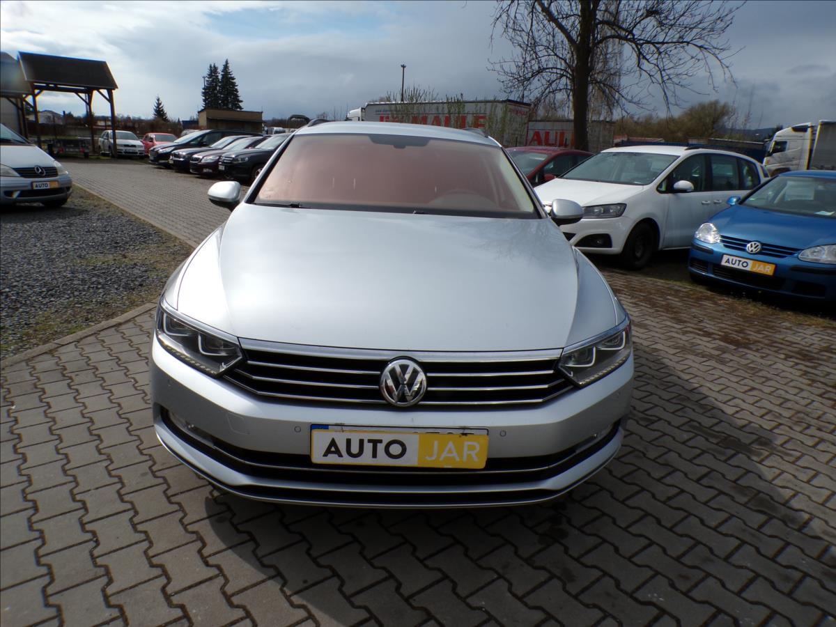volkswagen-passat-2-0-tdi-dsg - 2