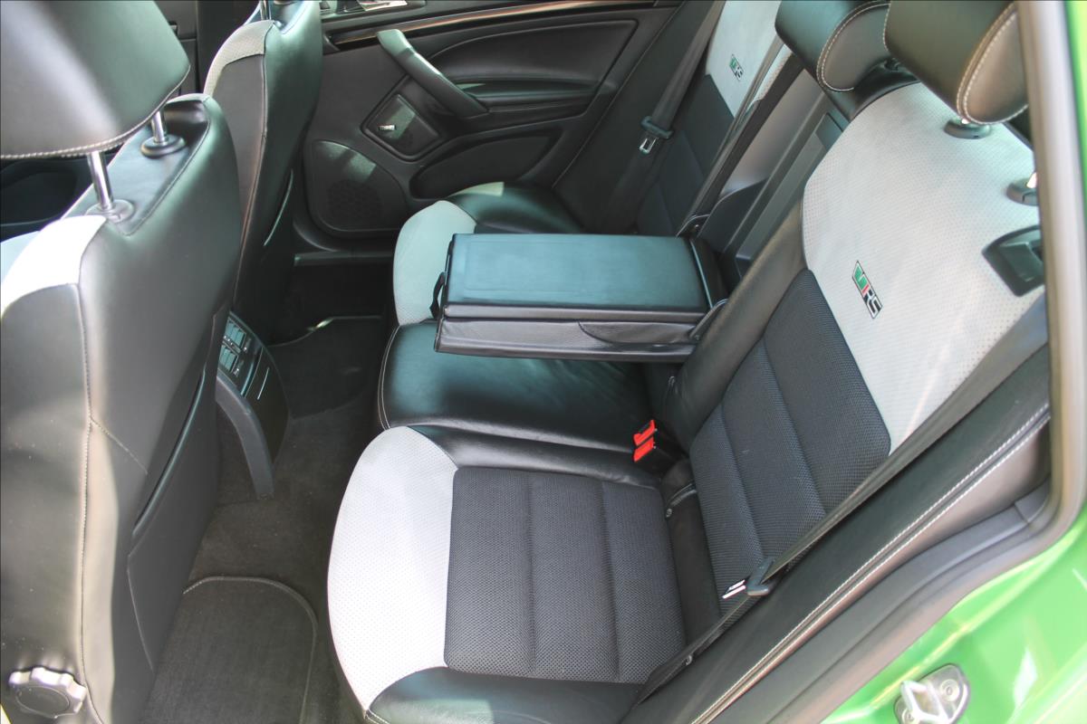 skoda-octavia-2-0-tfsi-rs-147kw-dsg - 7