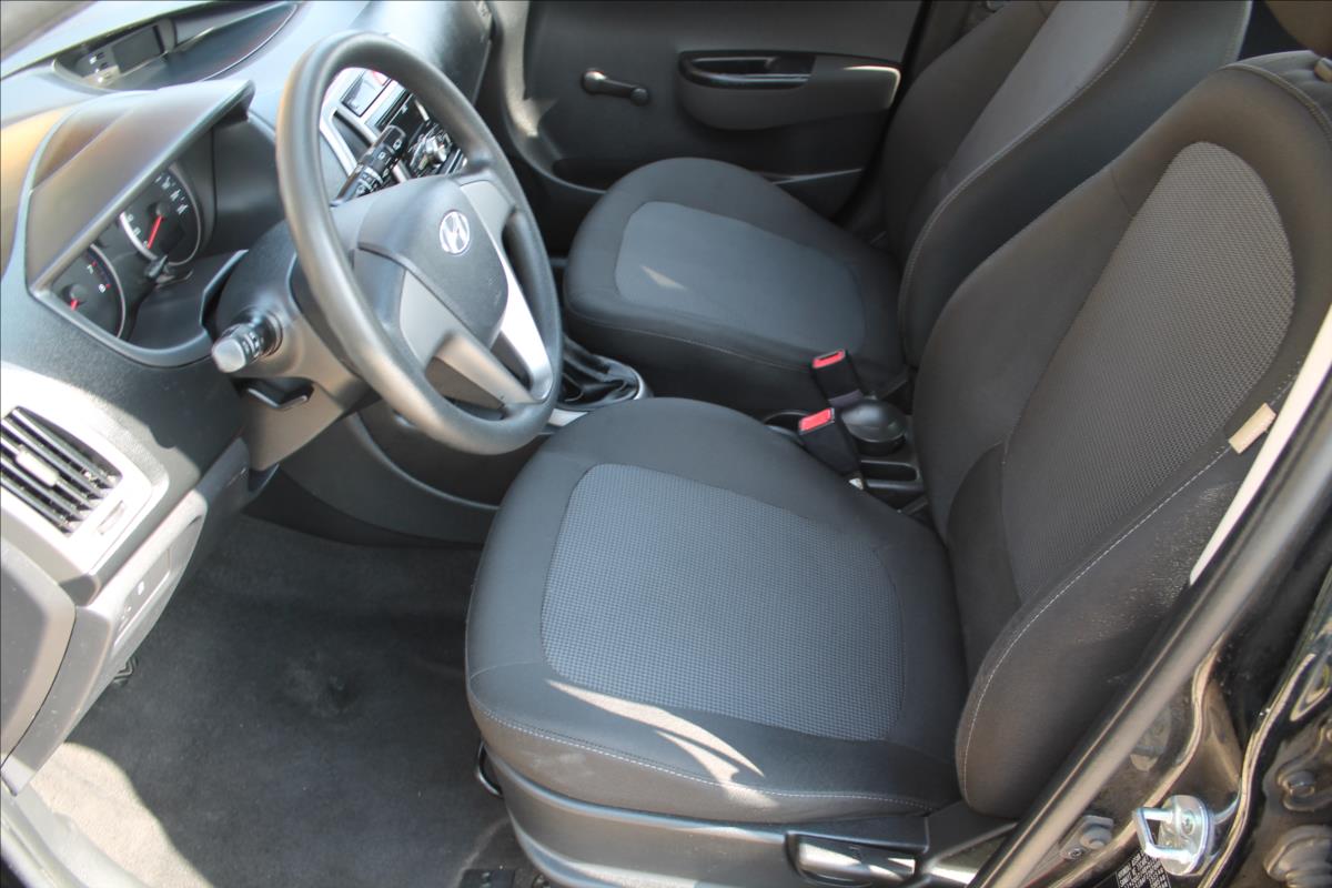 hyundai-i20-1-2i-63kw-klima - 6