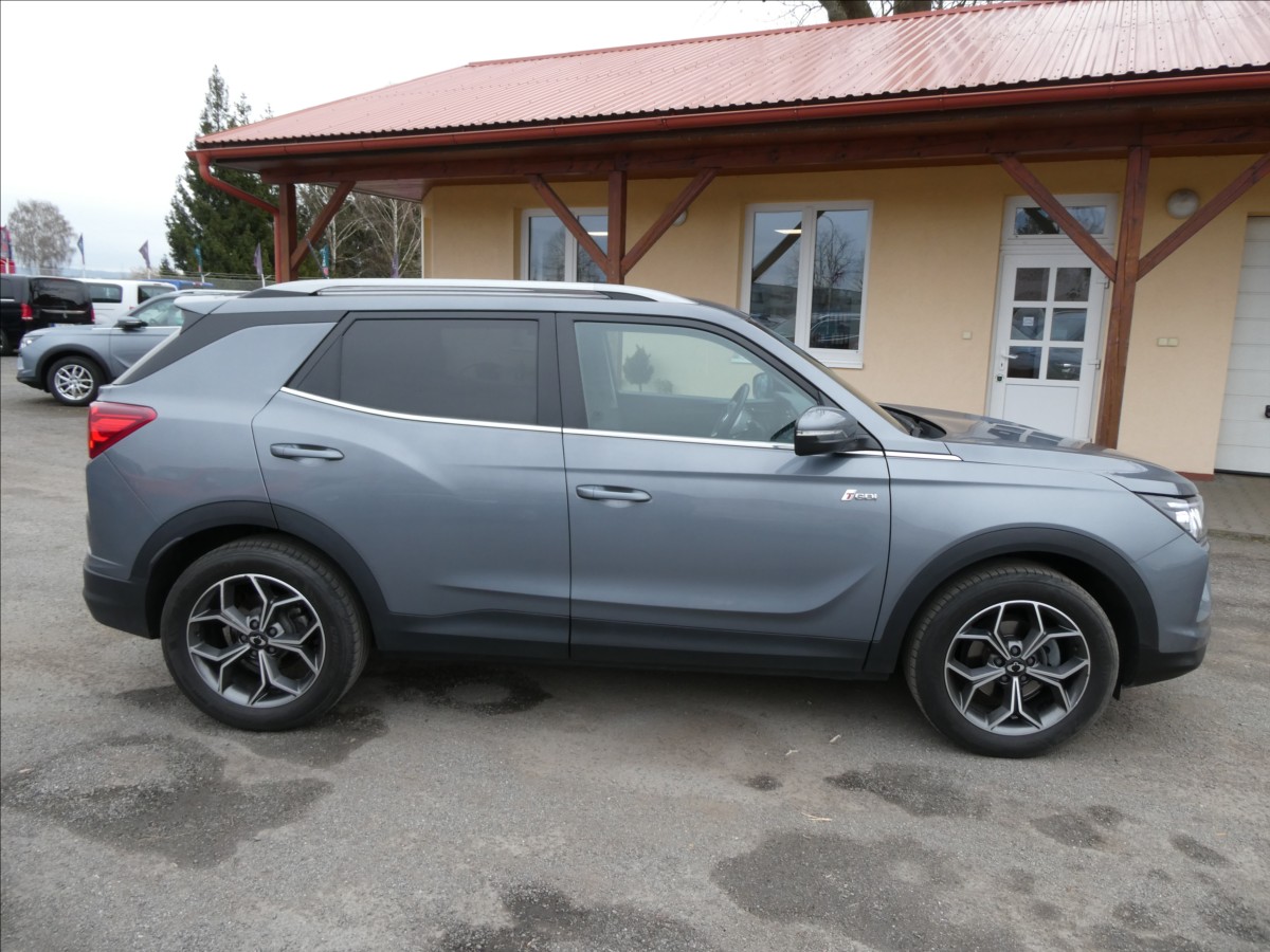 ssangyong-korando-1-5-t-gdi-120kw-aut-1-maj-dph - 1