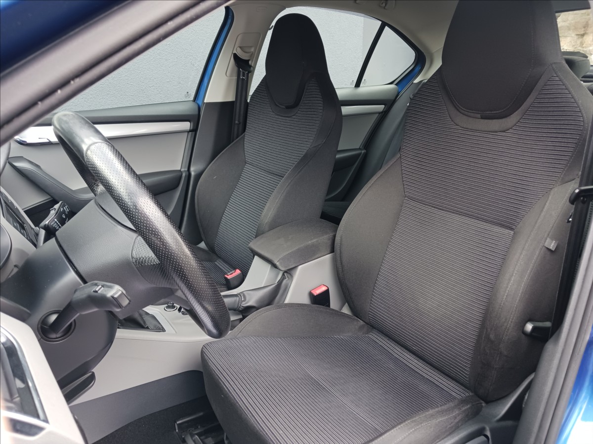 skoda-octavia-1-6-tdi-fresh-paket-dynamic - 8