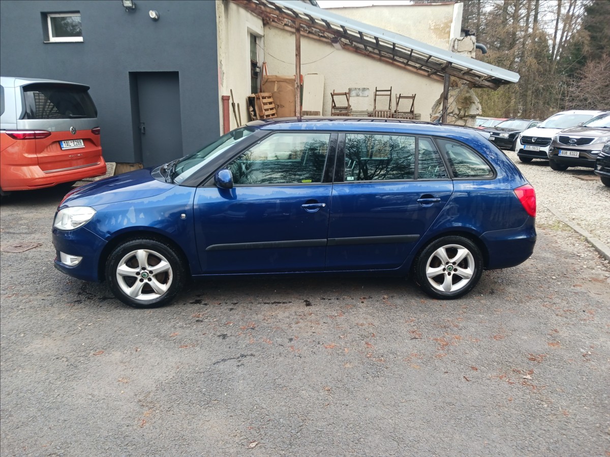 skoda-fabia-1-2-tsi-77kw-kombi - 2