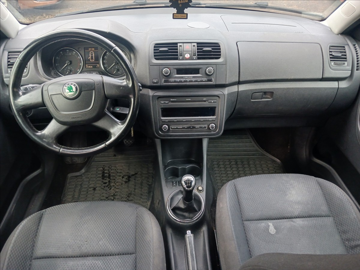 skoda-fabia-1-2-tsi-77kw-kombi - 9