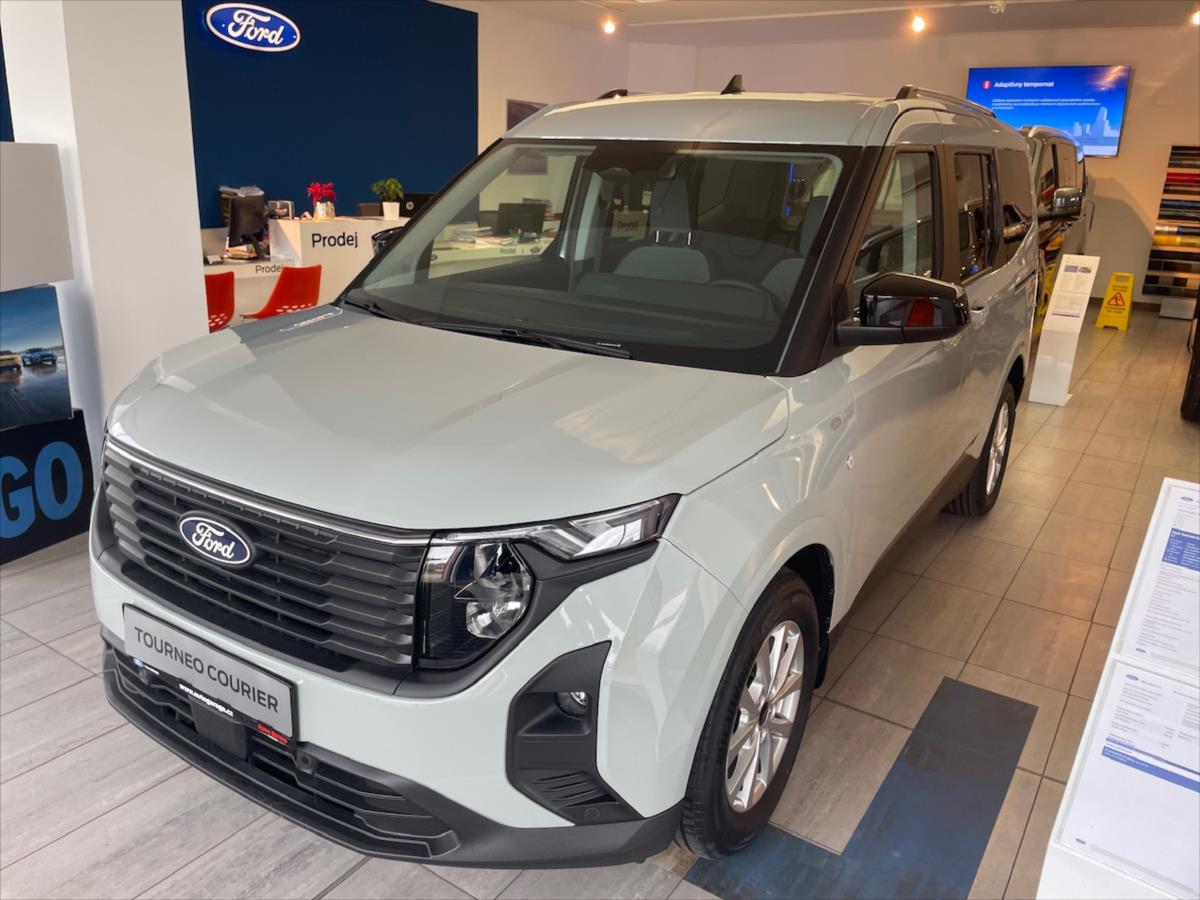 Ford Tourneo Courier 1,0 EcoBoost  Titanium L1