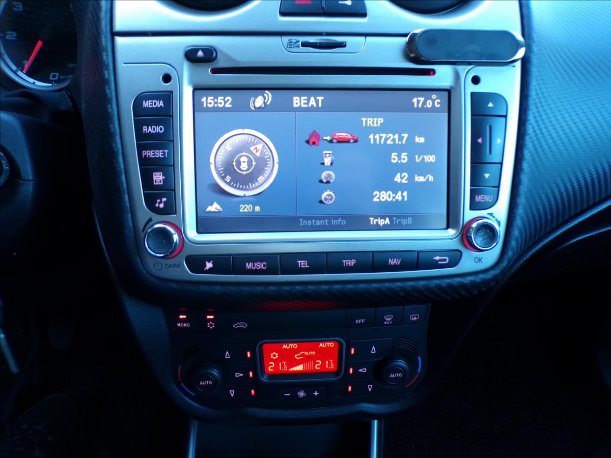 alfa-romeo-mito-1-6-jtd-88kw-navi-kuze-ser-kniha - 7