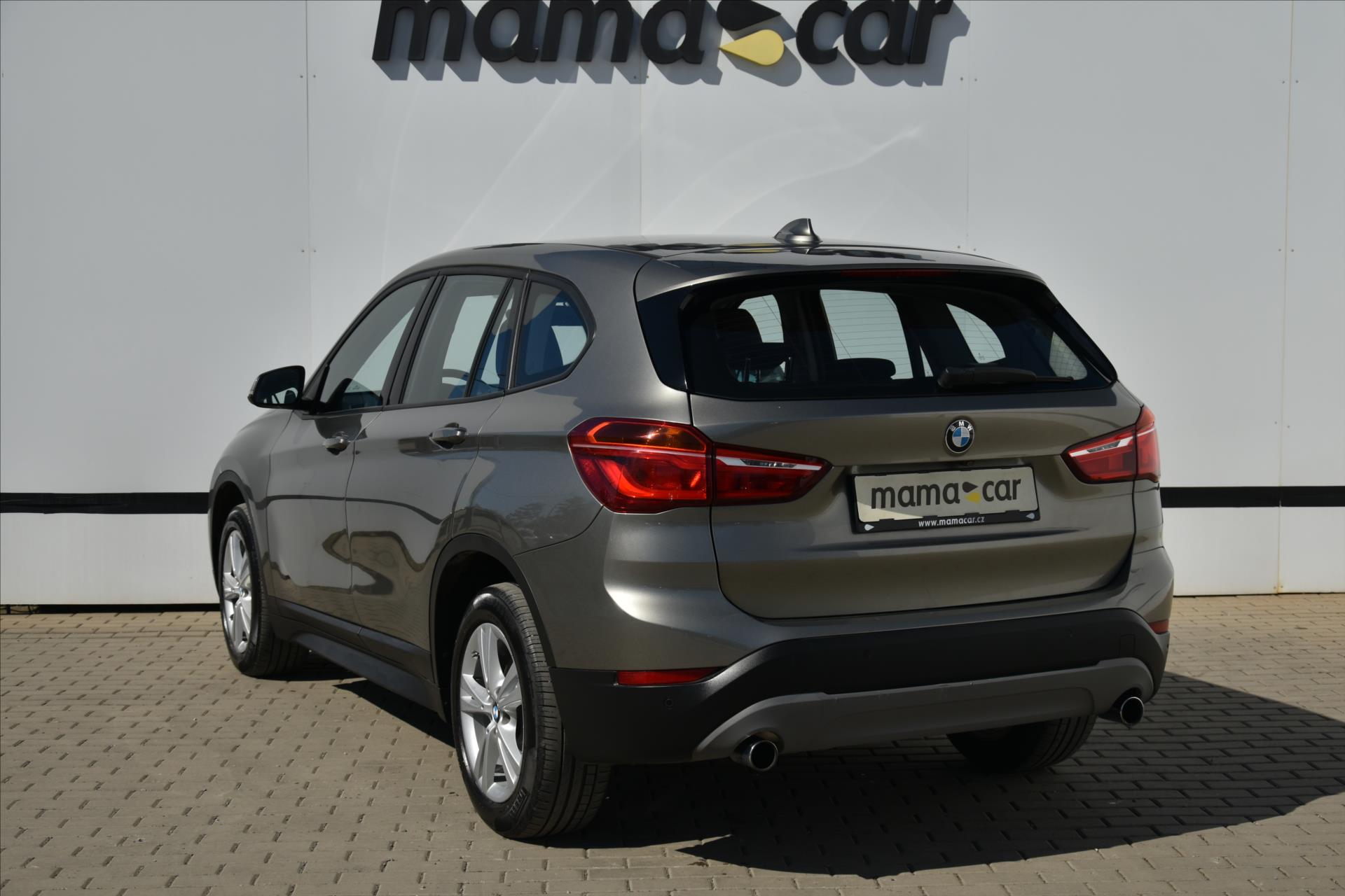 bmw-x1-xdrive-20d-140kw-1-majitel-cr - 4