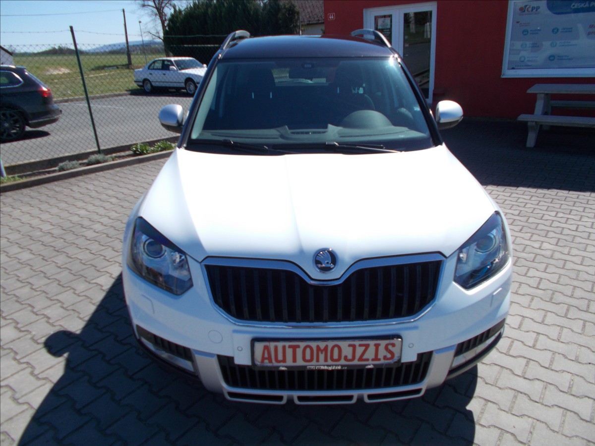 skoda-yeti-1-4-tsi-dsg-90-kw-cr-tz-xenony-nova-stk - 2