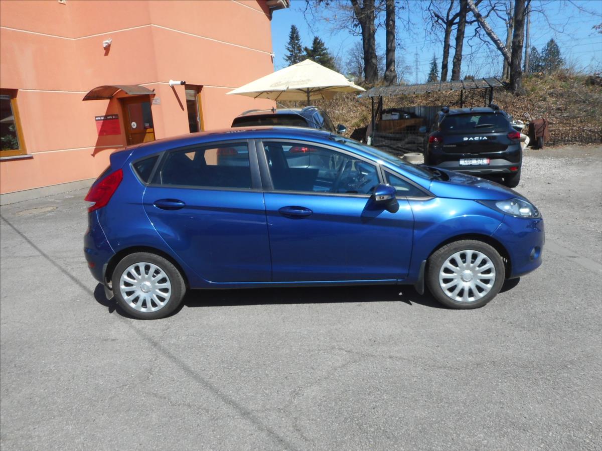 ford-fiesta-1-2-i-sport - 3