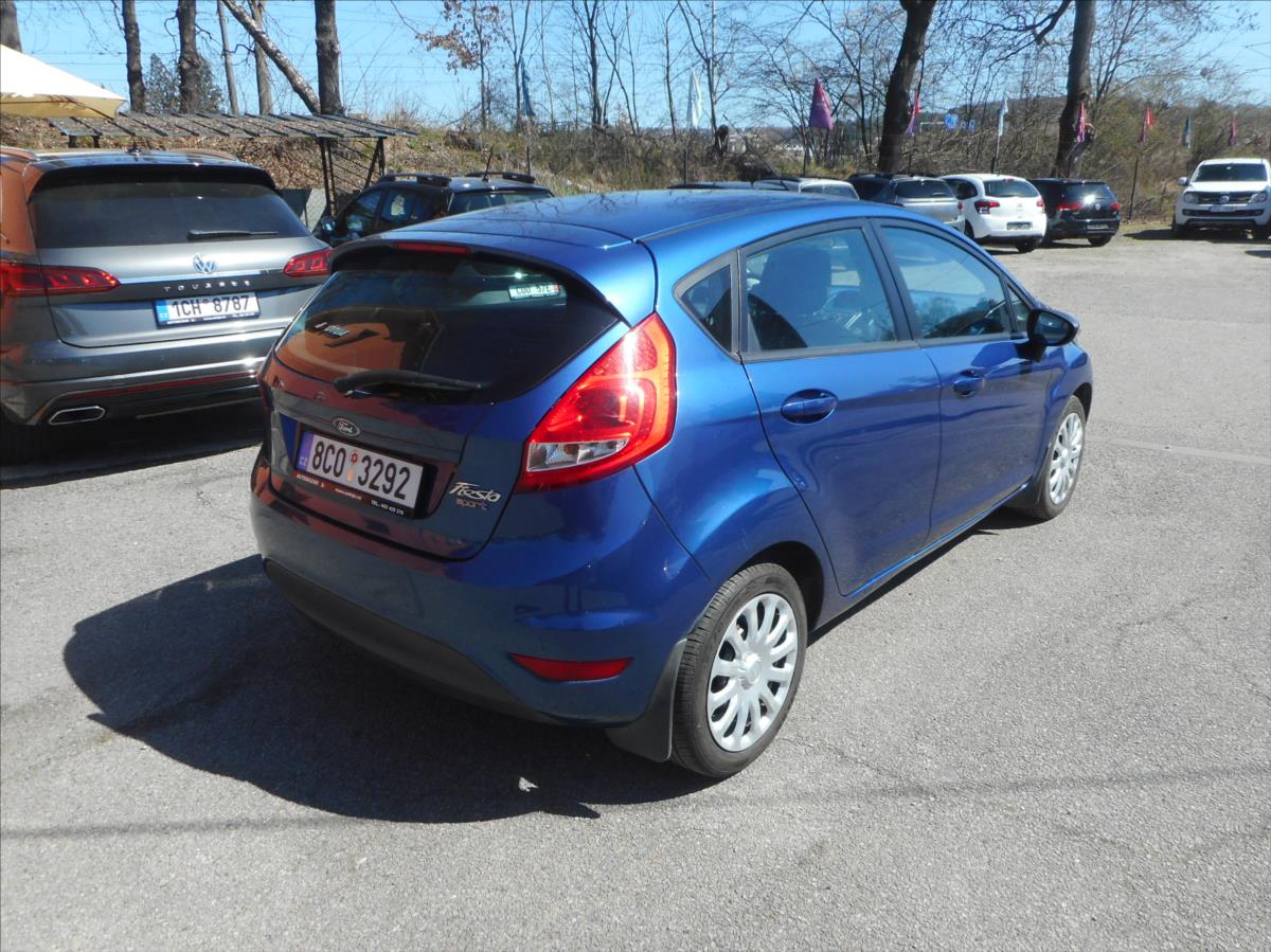 ford-fiesta-1-2-i-sport - 4