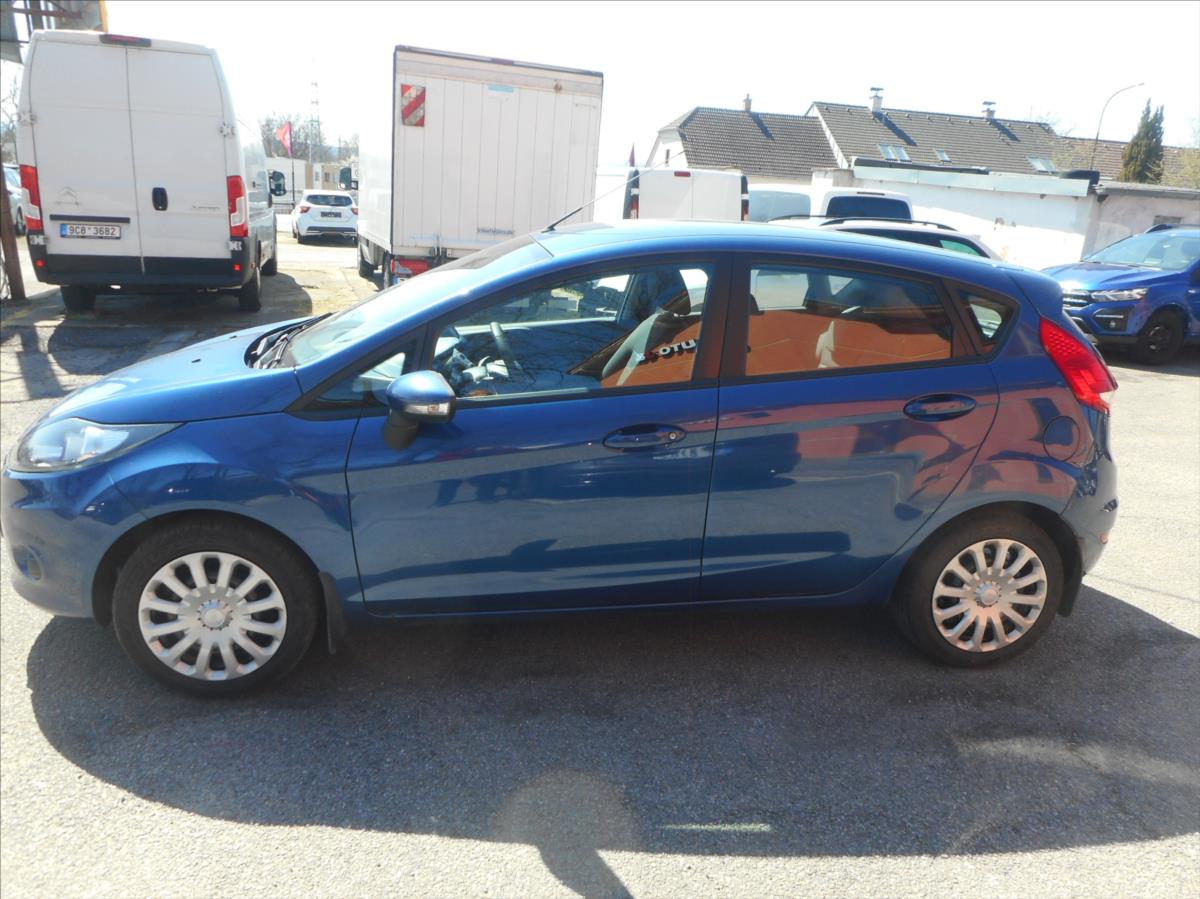 ford-fiesta-1-2-i-sport - 7