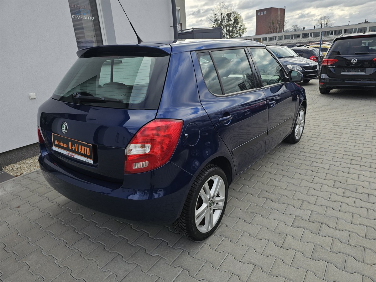 skoda-fabia-ii-1-2tsi-77kw-klima-alu - 4