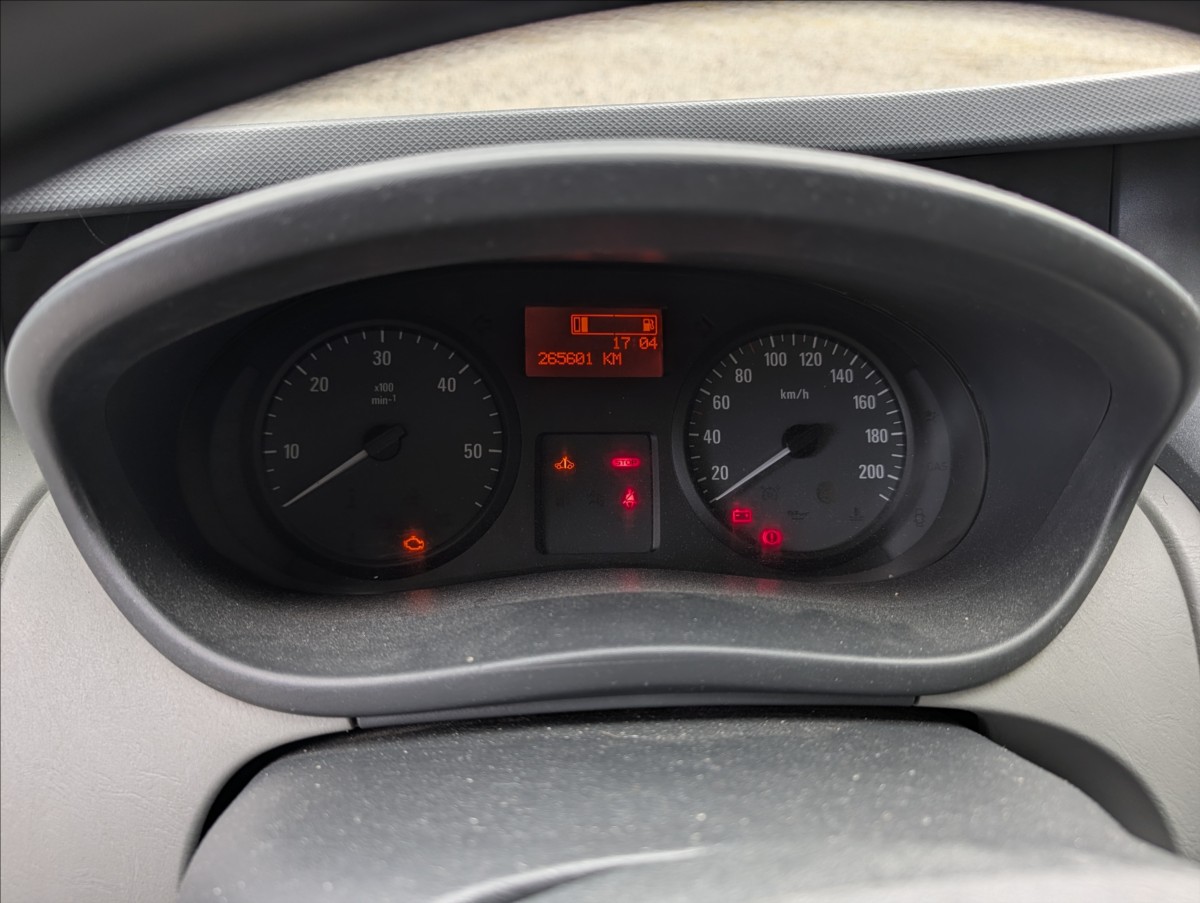 opel-vivaro-2-0-cdti-long-spaci-prestavba - 9