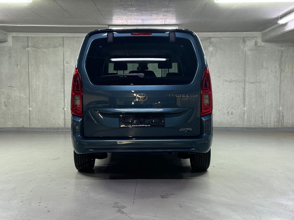 toyota-proace-city-verso-vip-7-mist-1-5-at-long - 5