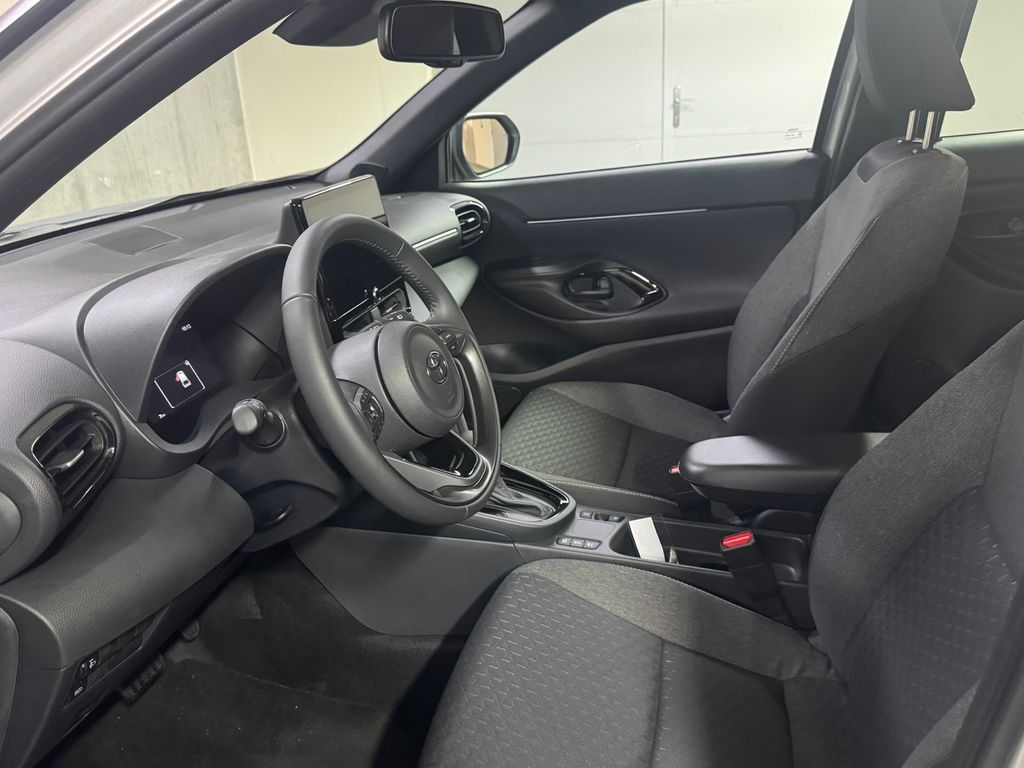 toyota-yaris-cross-style-1-5-hybrid-fwd-116k - 8