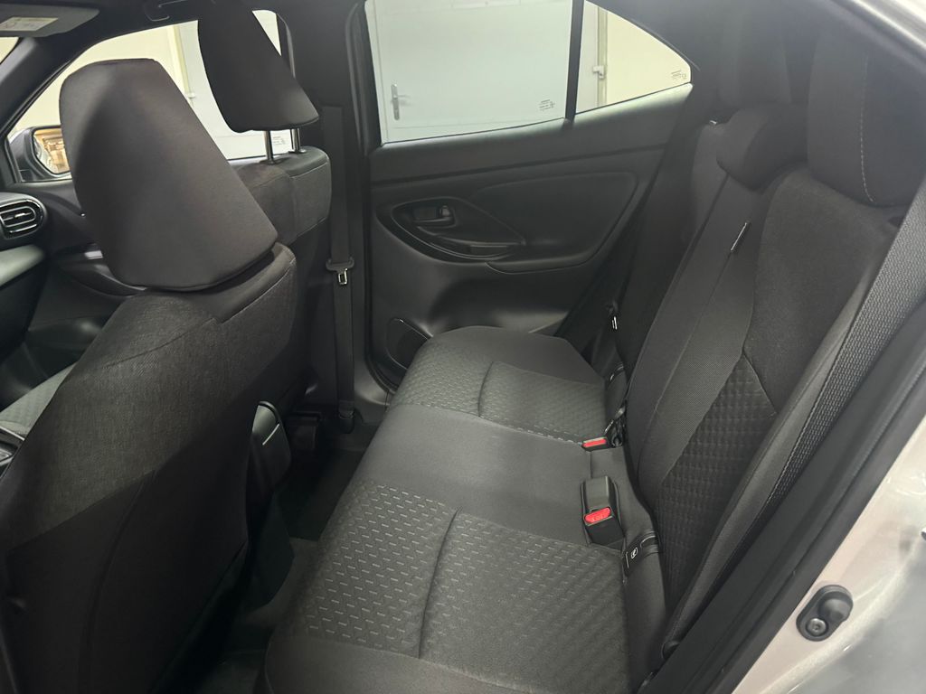 toyota-yaris-cross-style-1-5-hybrid-fwd-116k - 9