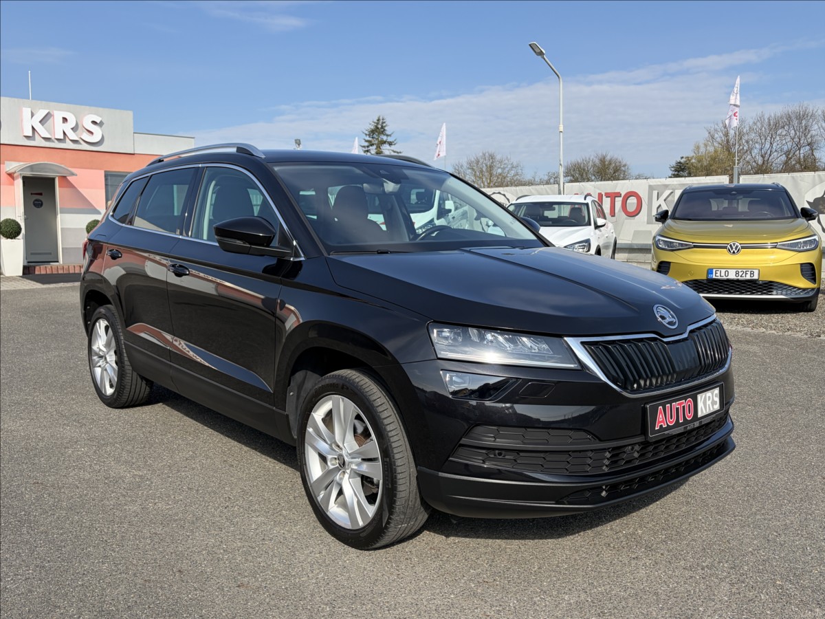 Škoda Karoq 1,0 TSi 81KW  Style TOP VÝBAVA:-)