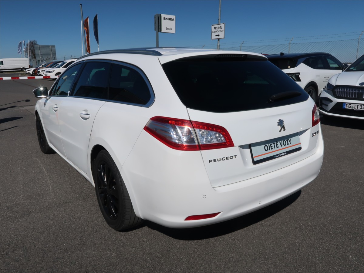 peugeot-508-2-0-hdi-allure-pano-head-up - 5