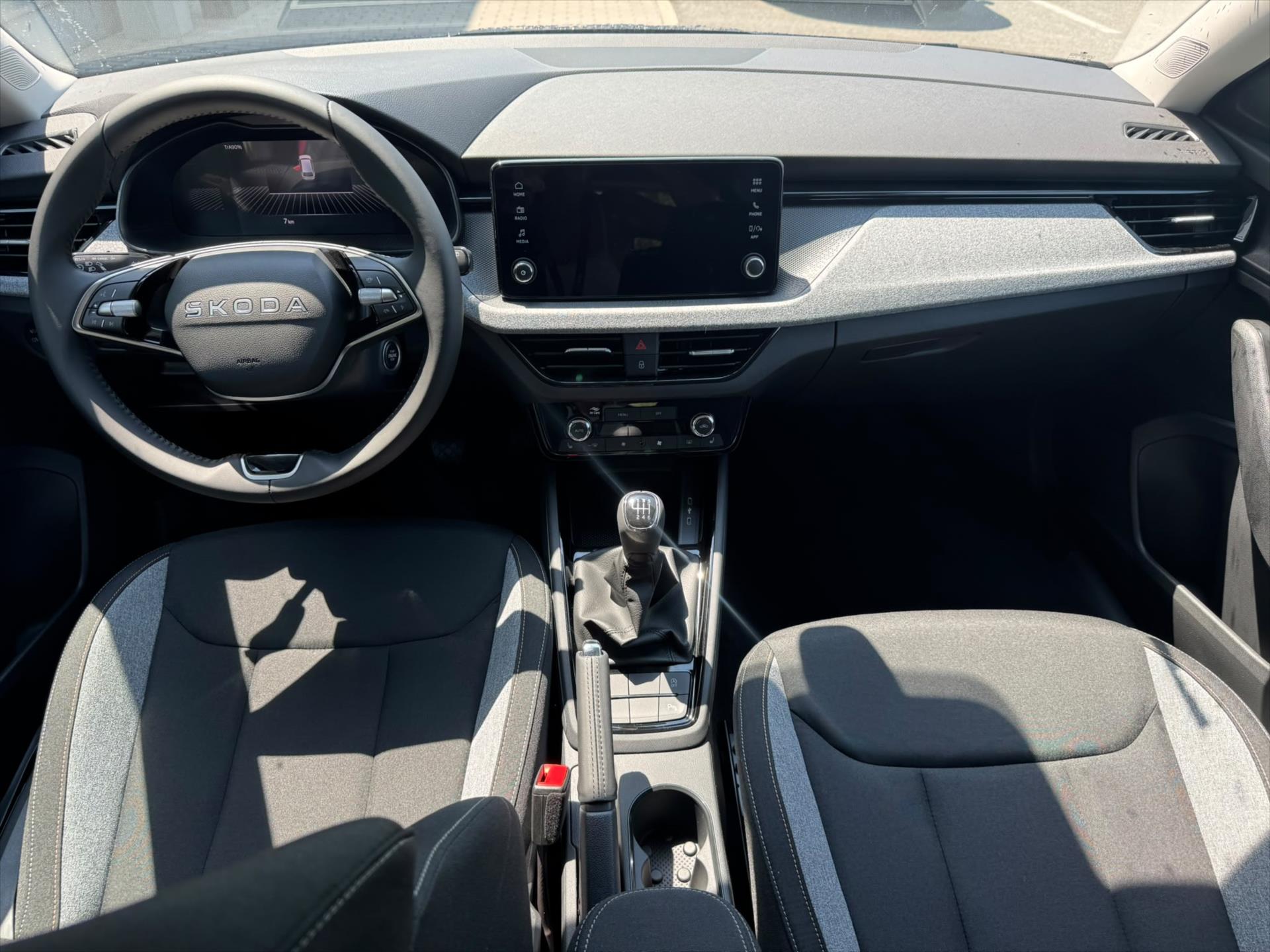 skoda-scala-1-0-tsi-85-kw-classic - 8
