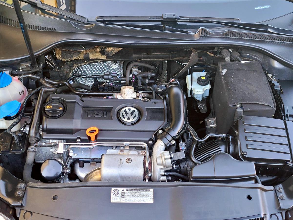 volkswagen-golf-1-4-tsi-style-servisni-knizka - 9