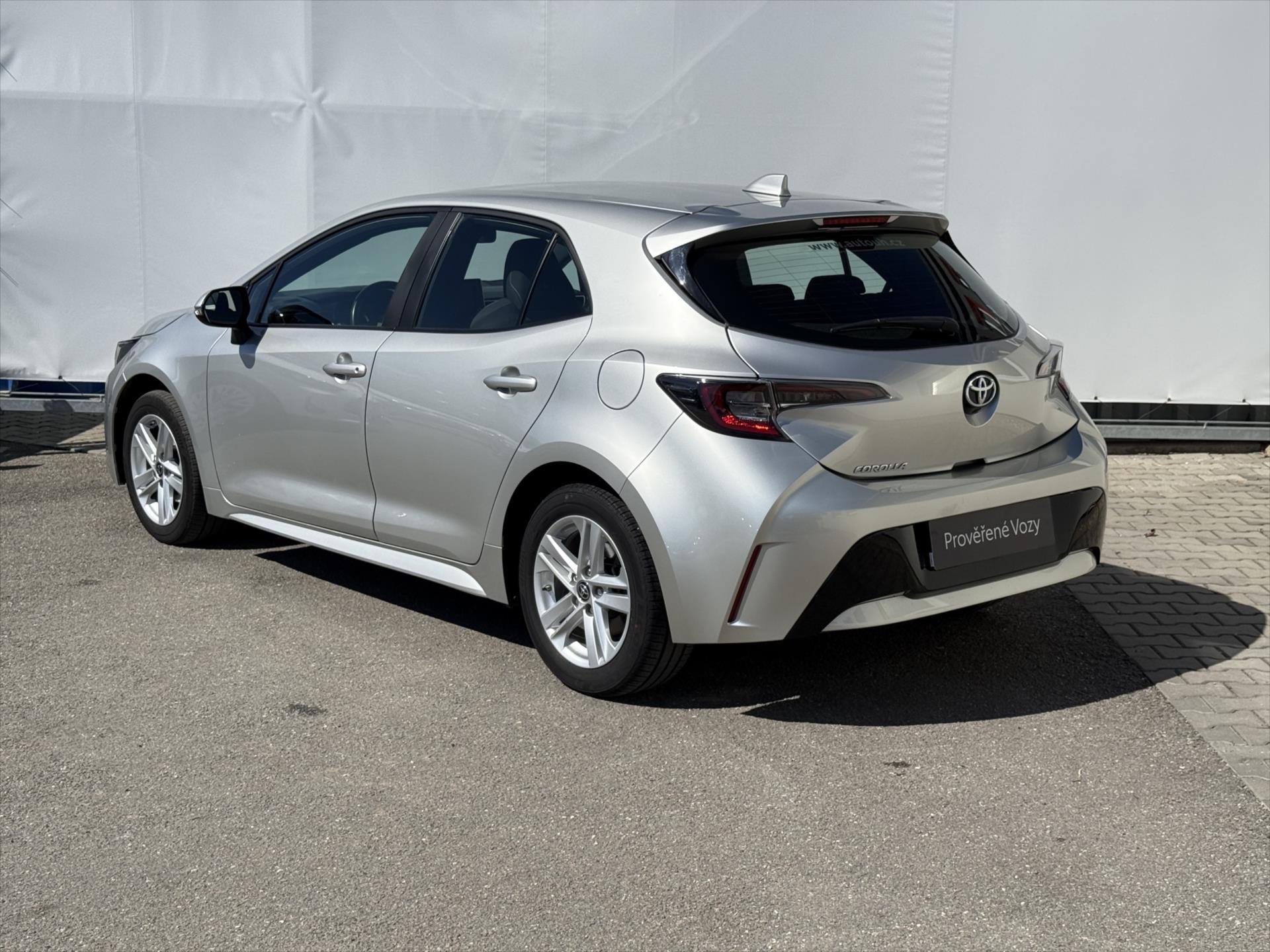 toyota-corolla-1-2-comfort - 3