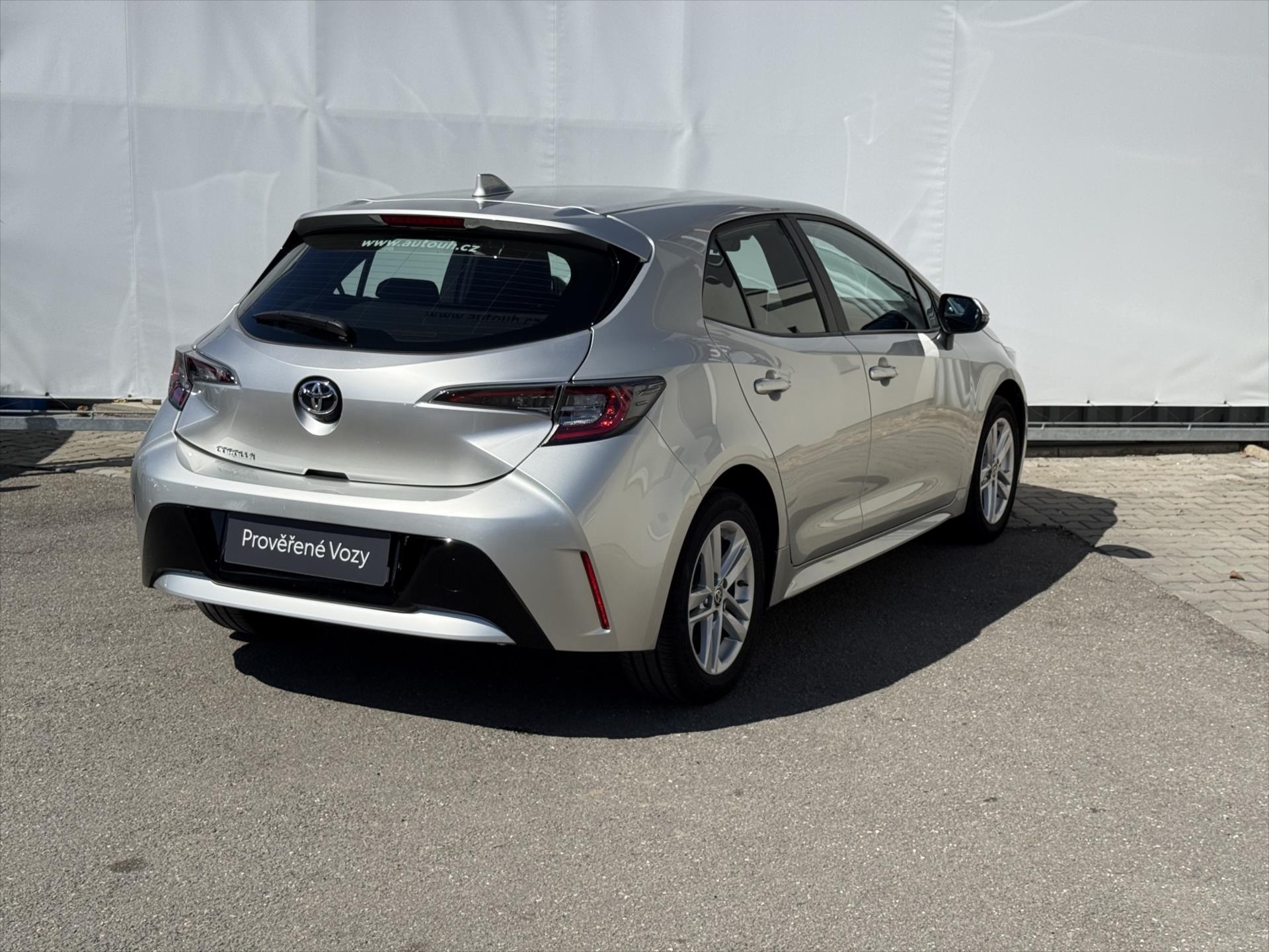 toyota-corolla-1-2-comfort - 5