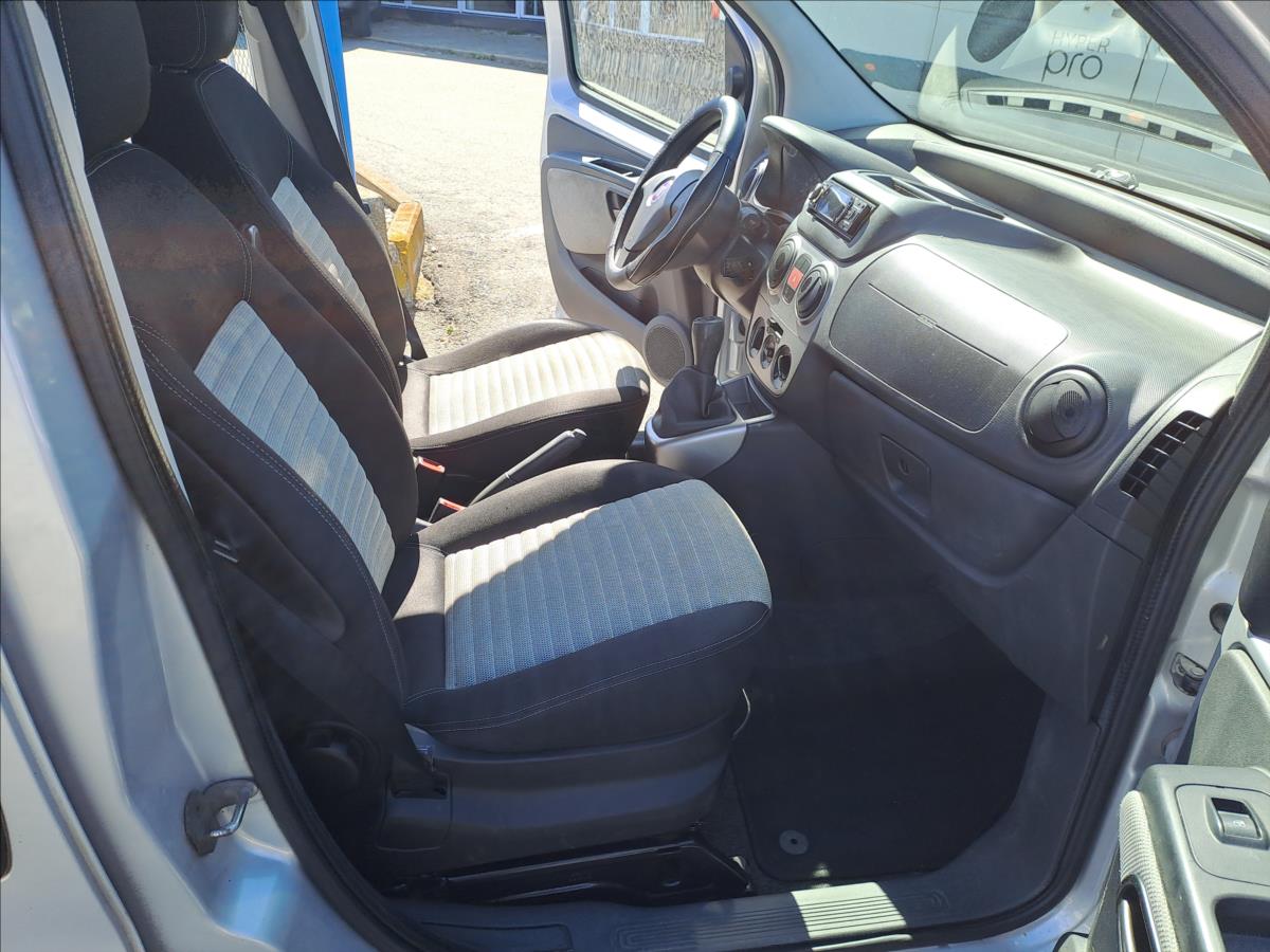 fiat-qubo-1-4-i-54kw-klimatizace - 7