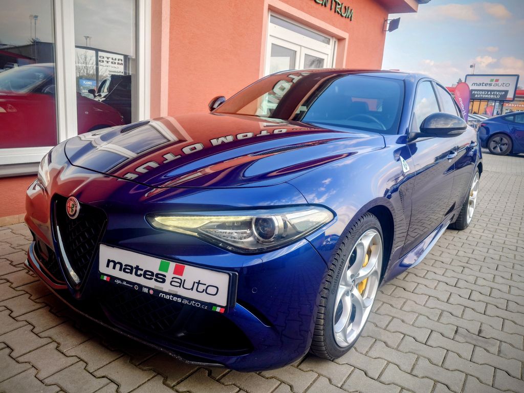 Alfa Romeo Giulia 2.9 V6 BI-TURBO Quadrifoglio