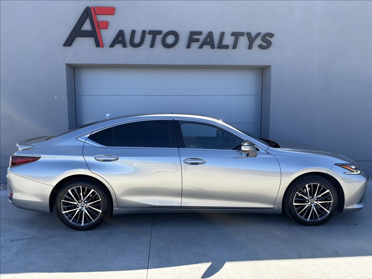 lexus-es-300h-2-5-hev-160-kw-prestige-top - 1