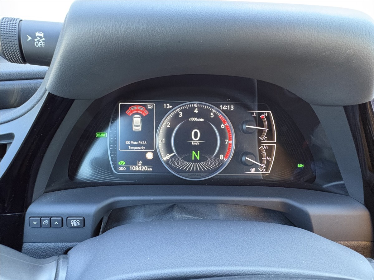 lexus-es-300h-2-5-hev-160-kw-prestige-top - 9