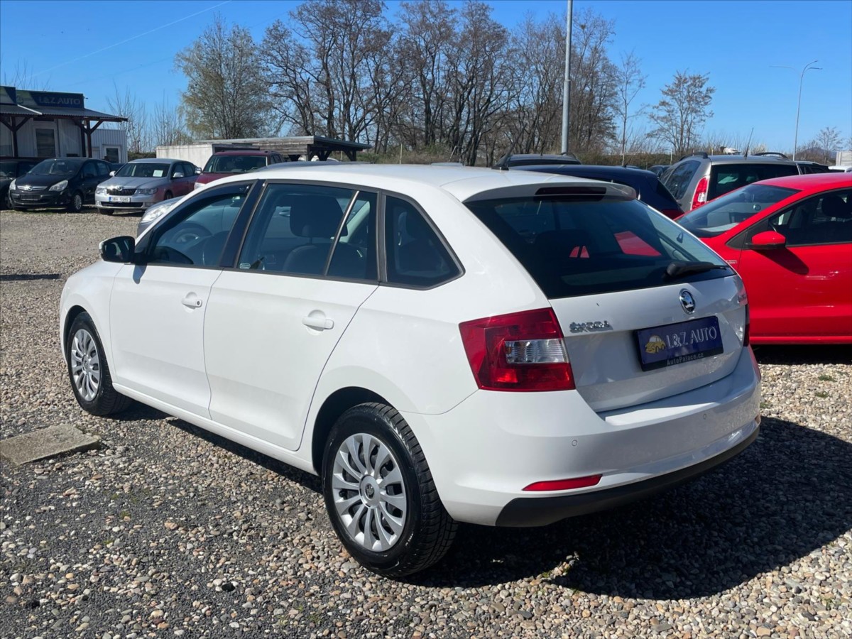 skoda-rapid-1-4-tdi - 2