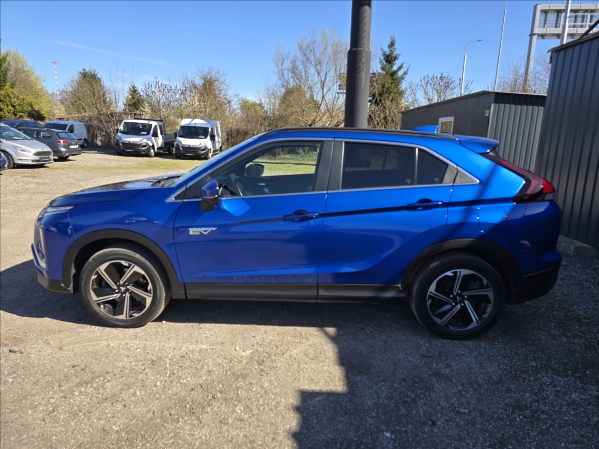 mitsubishi-eclipse-cross-2-4-phev-4x4-zaruka-dph - 7