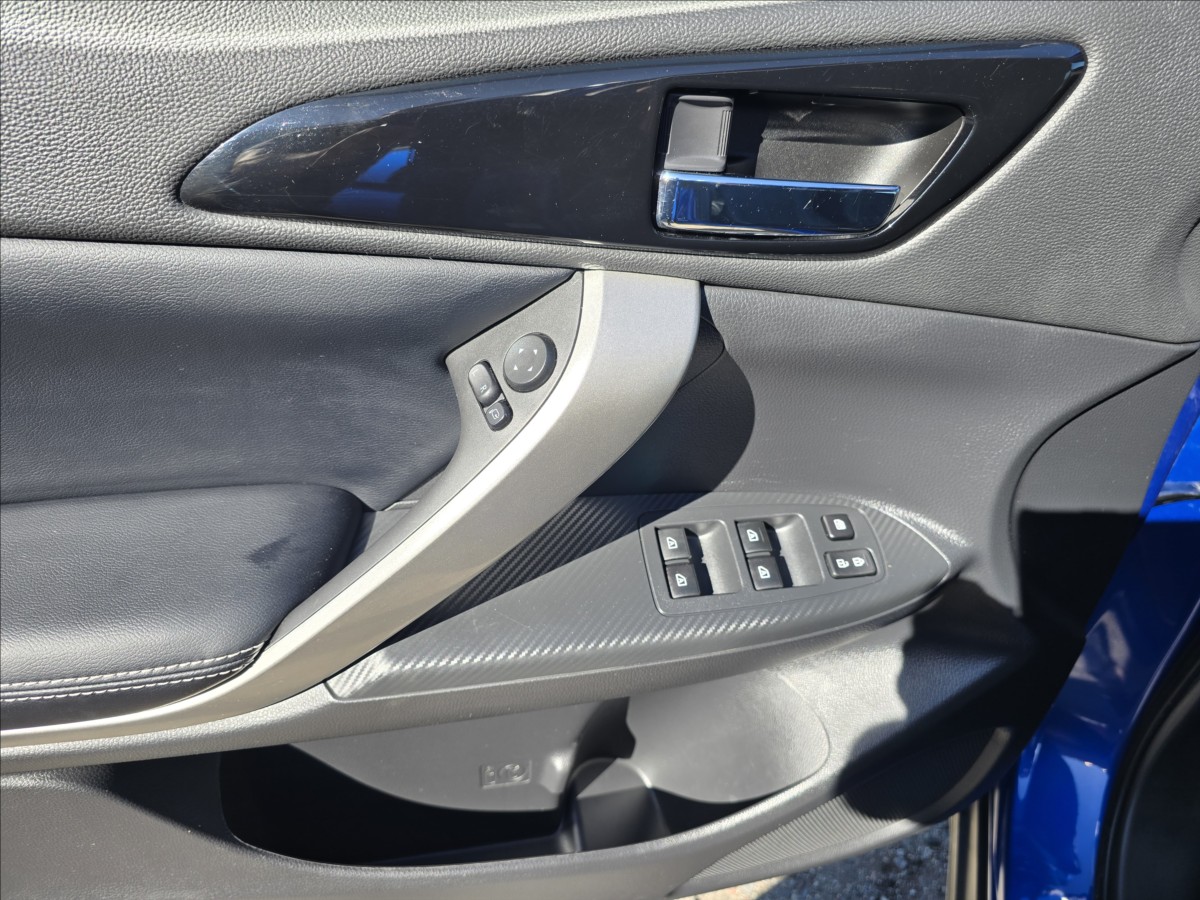 mitsubishi-eclipse-cross-2-4-phev-4x4-zaruka-dph - 9