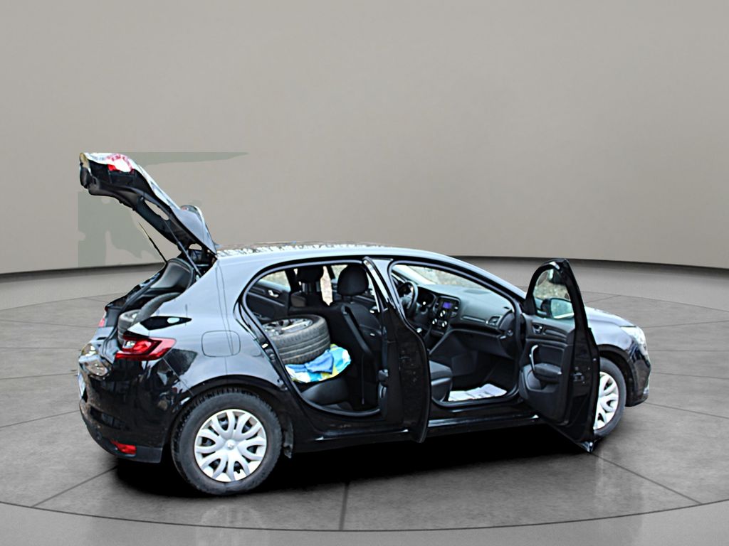 renault-megane-1-2i-1-majitel - 9