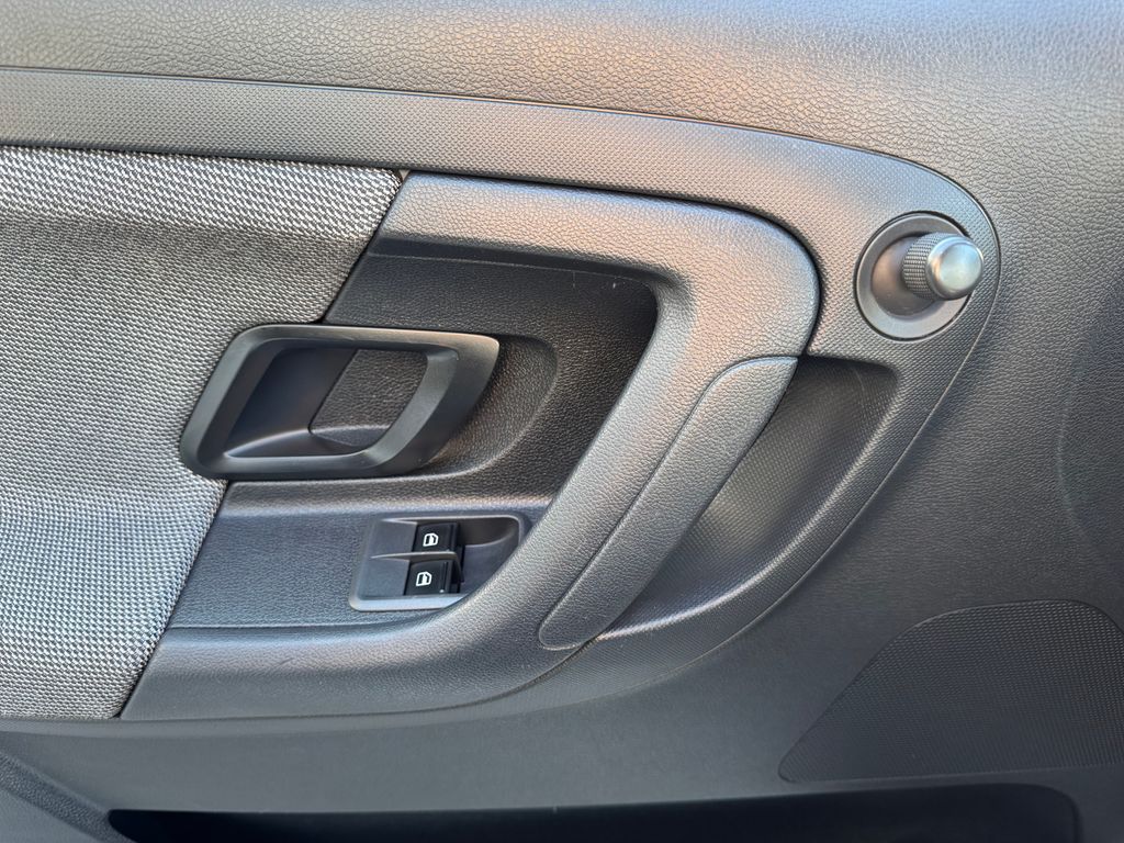 skoda-fabia-1-2-htp-active - 6